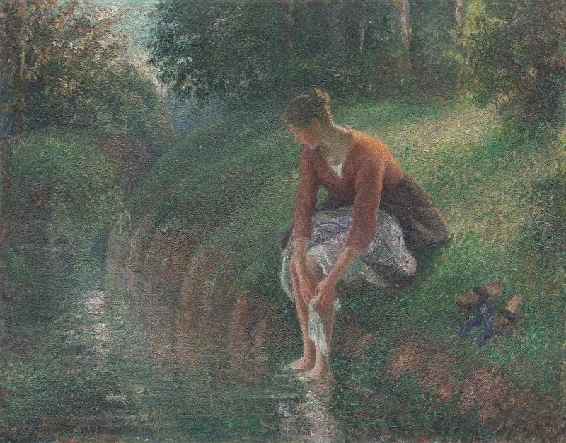 Kvinne som bader føttene sine i en bekk - Camille Pissarro