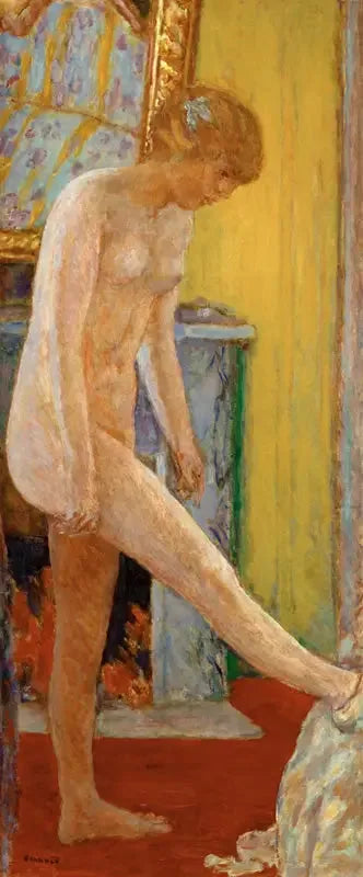 Ung jente naken foran peisen - Pierre Bonnard