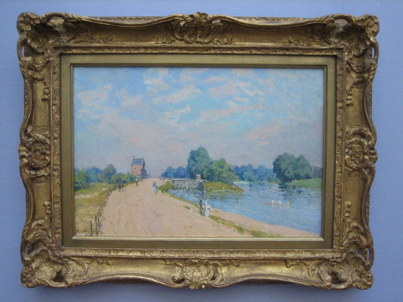 Veien til Hampton Court i Molesey - Alfred Sisley