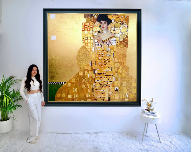 Portrett Reimaginert av Adele Bloch-Bauer av Master Apollon | 200 x 200 cm